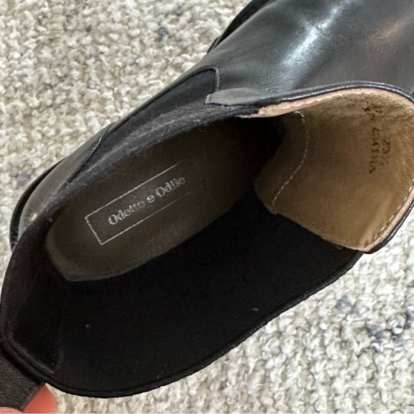 Lug Black Leather Chelsea Boots - Japan - Picture 3 of 6